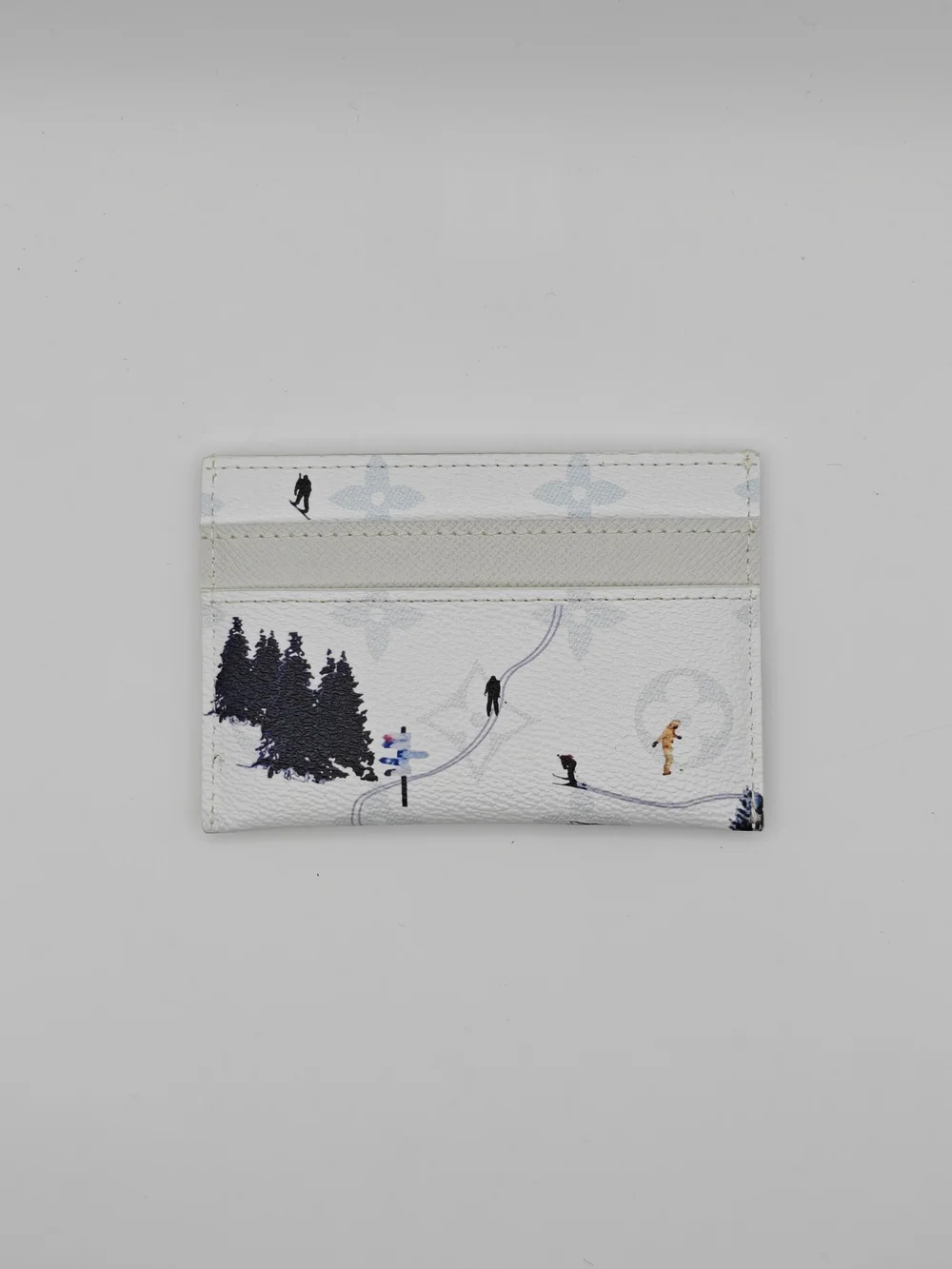 Louis Vuitton White Ski Double Cardholder - Picture 2 of 4